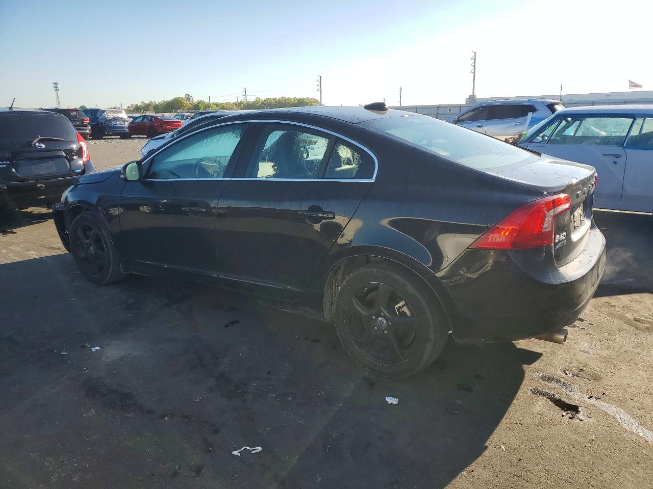 VOLVO S60 2013 — 3
