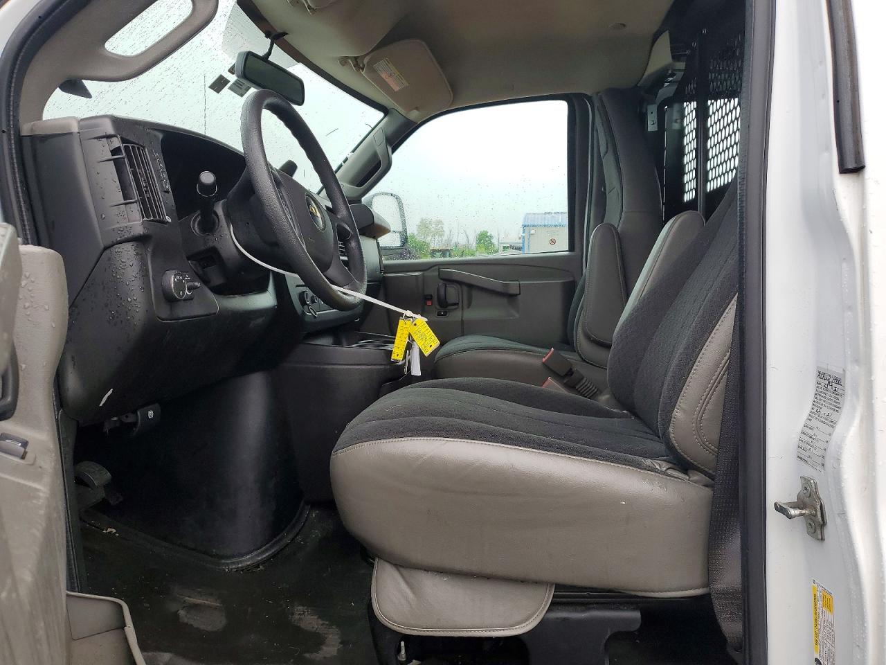 CHEVROLET EXPRESS G2500 2021 — 8