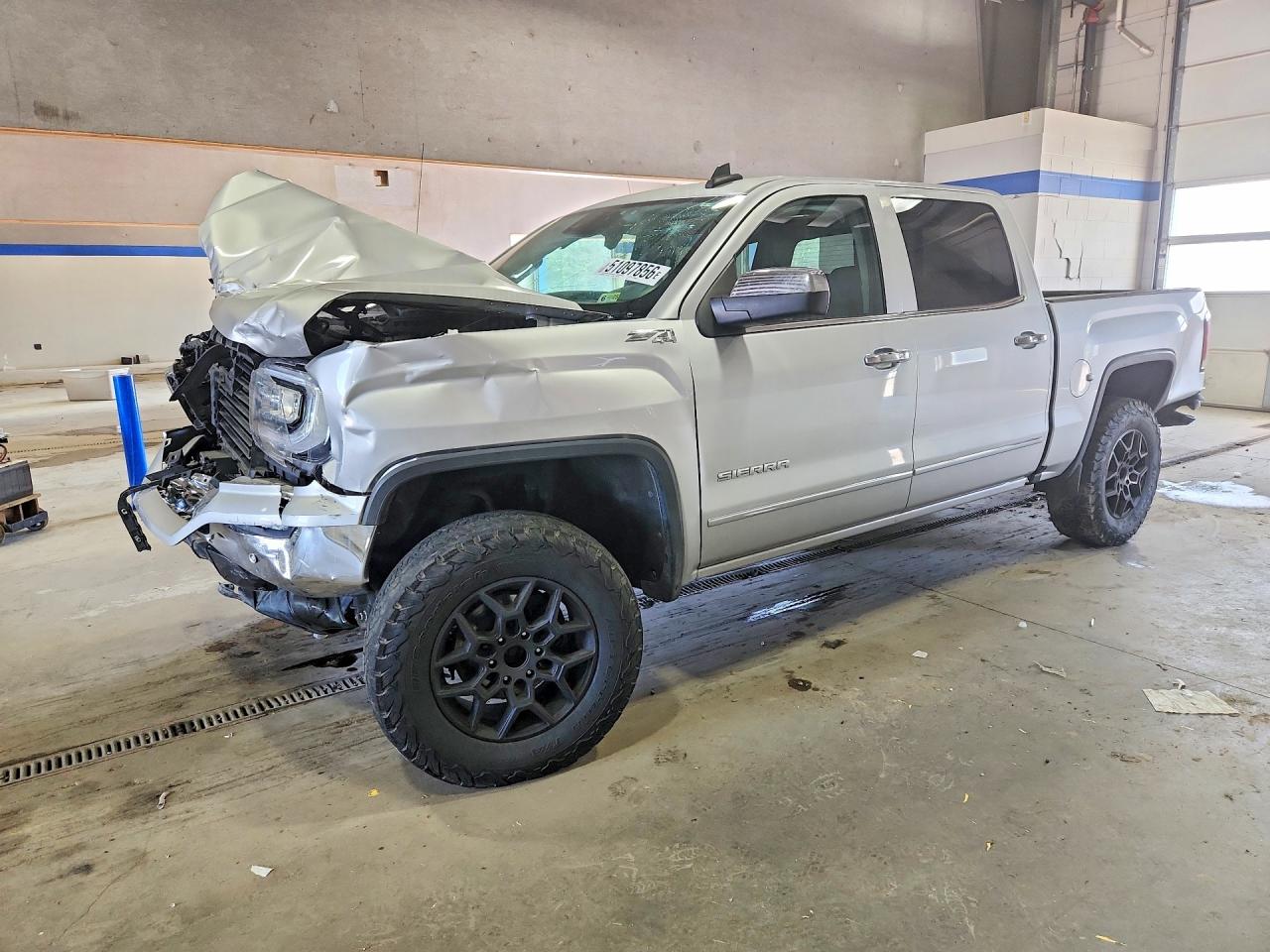 GMC SIERRA 2018 — 2