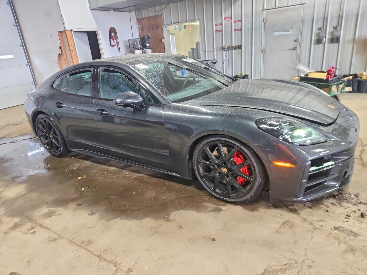 2026 PORSCHE PANAMERA GTS