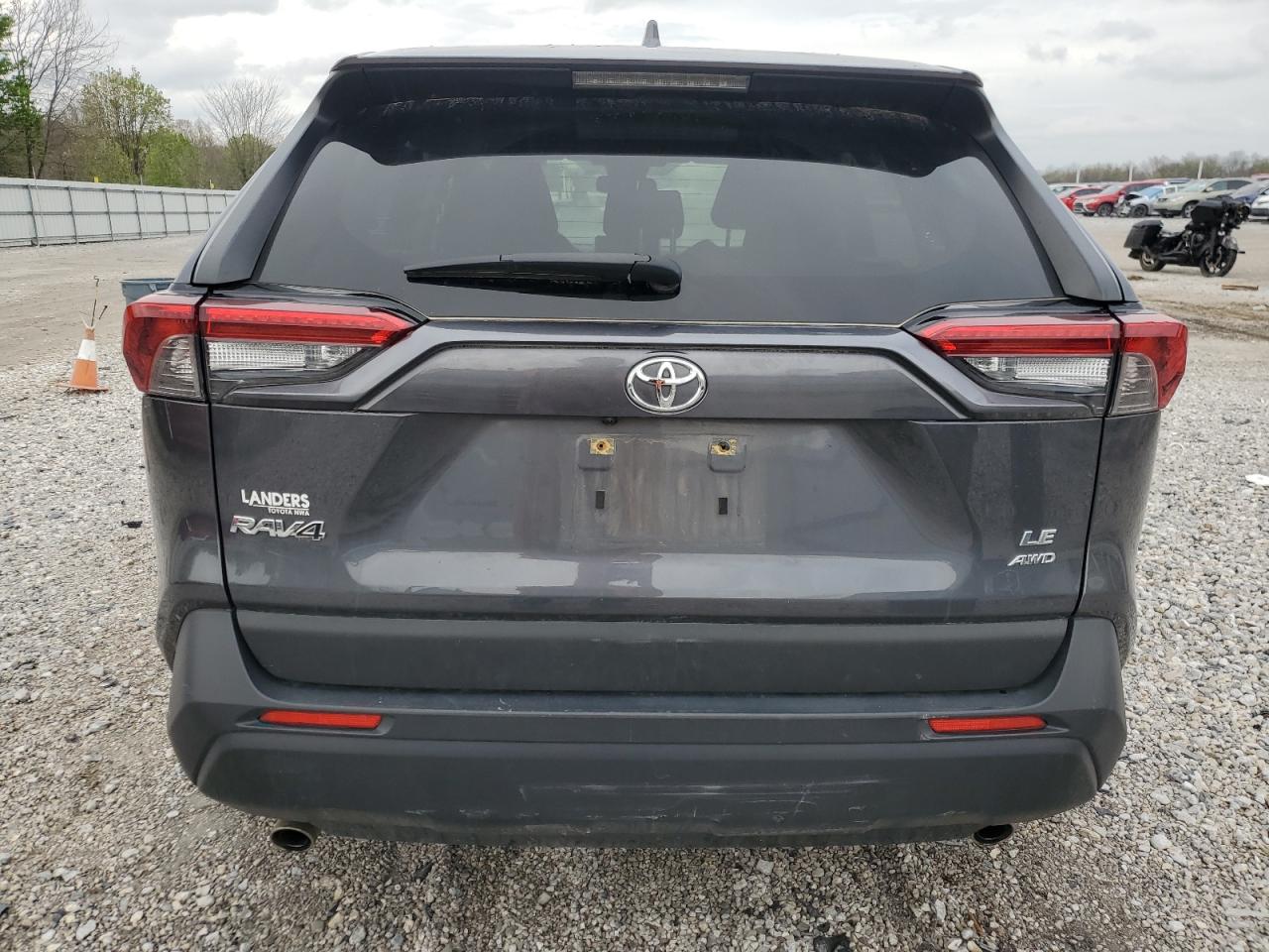 TOYOTA RAV4 2023 — 7