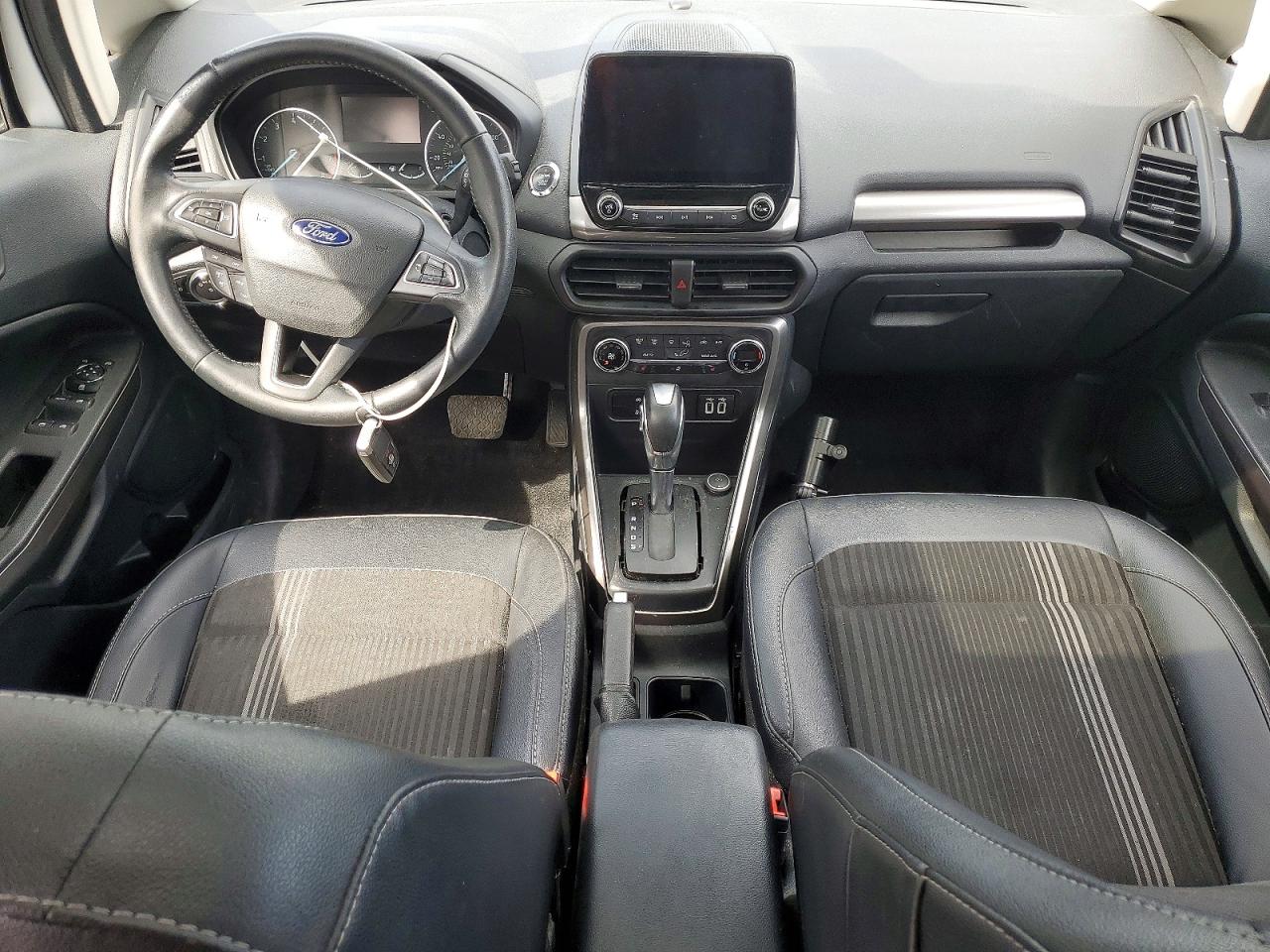 FORD ECOSPORT 2021 — 9