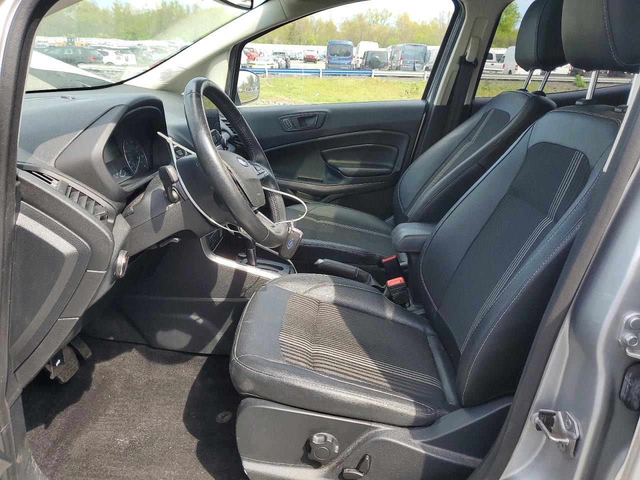 FORD ECOSPORT 2021 — 8