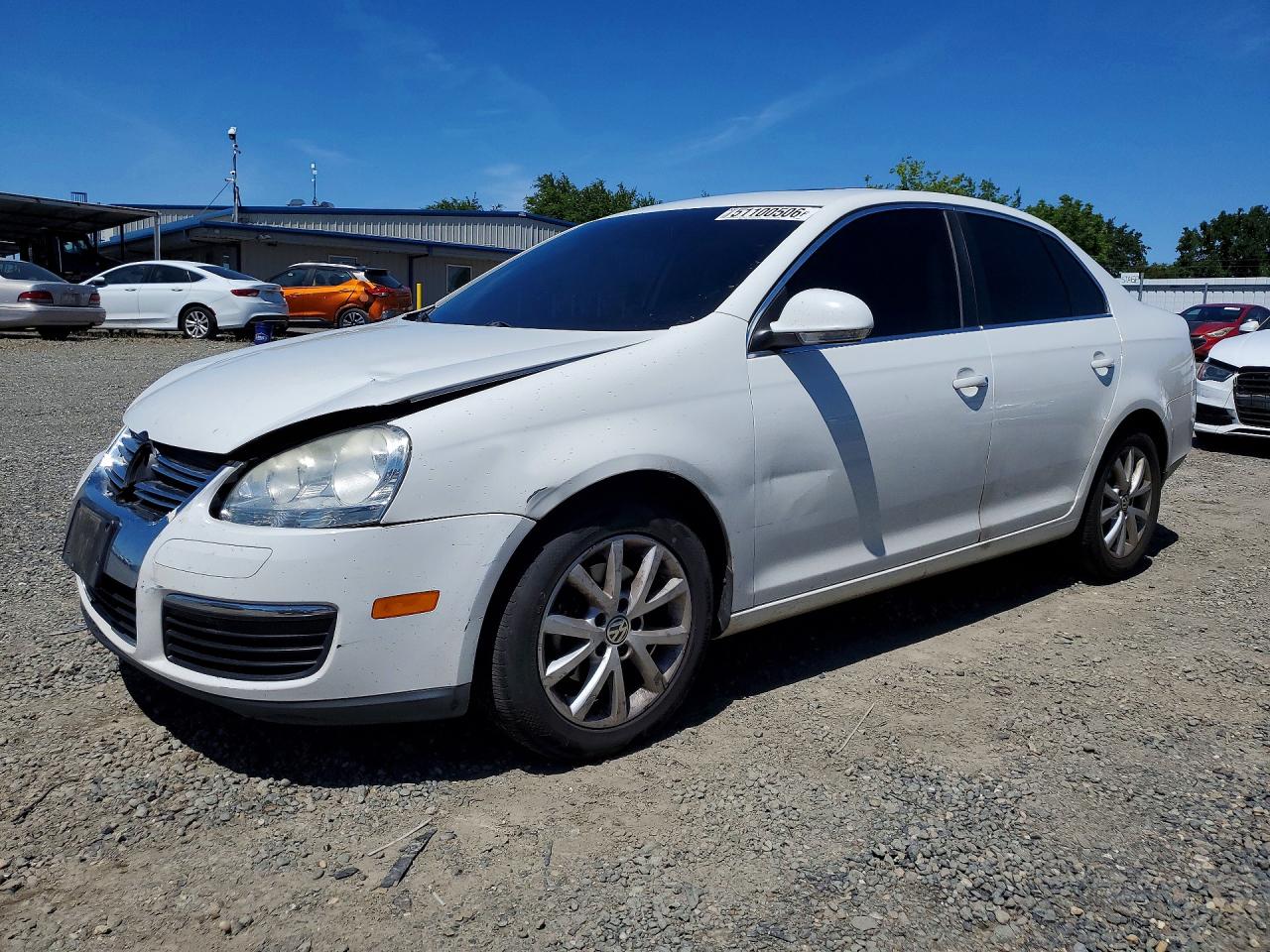 VOLKSWAGEN JETTA 2010 — 2