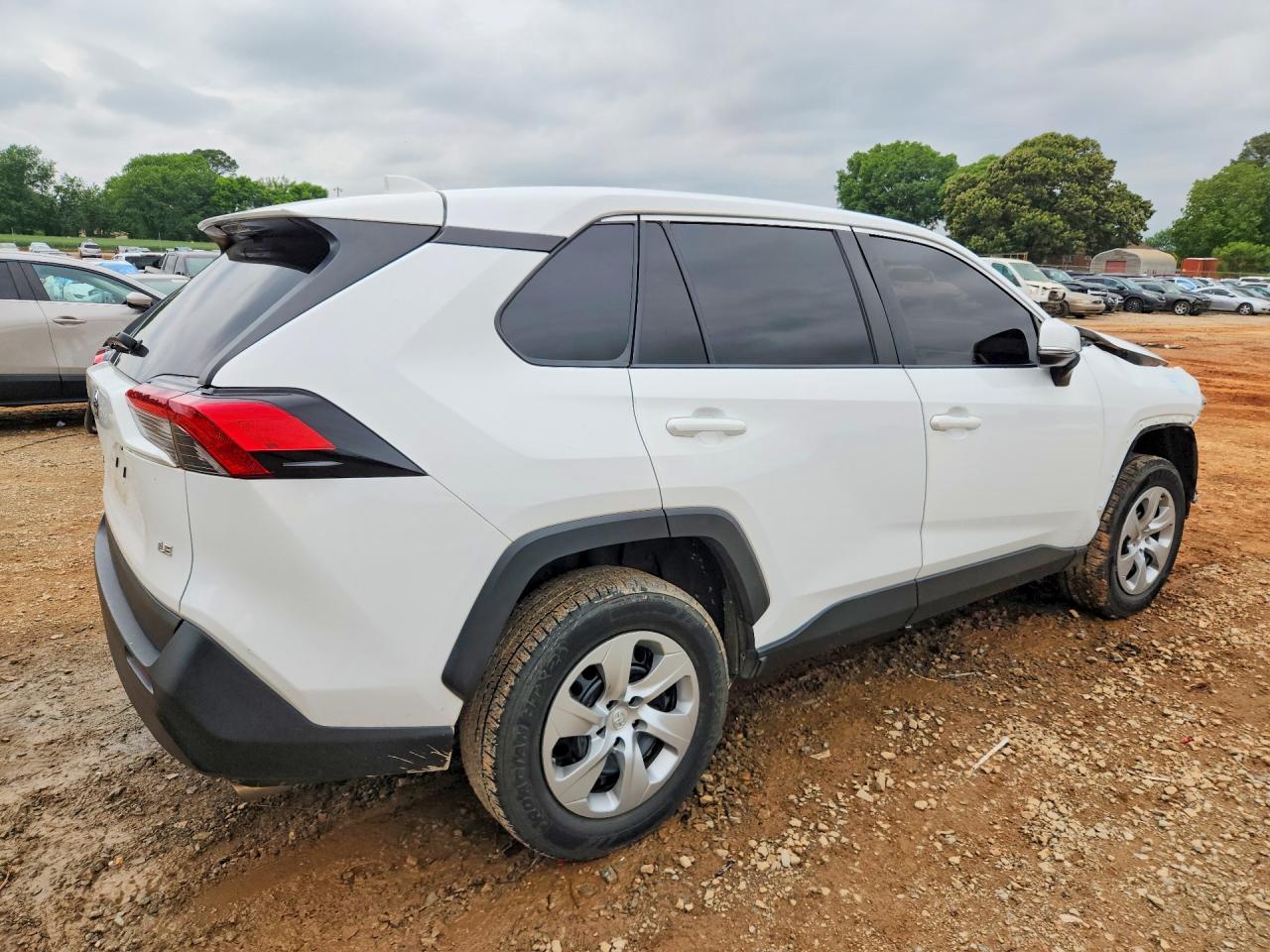 TOYOTA RAV4 2022 — 4