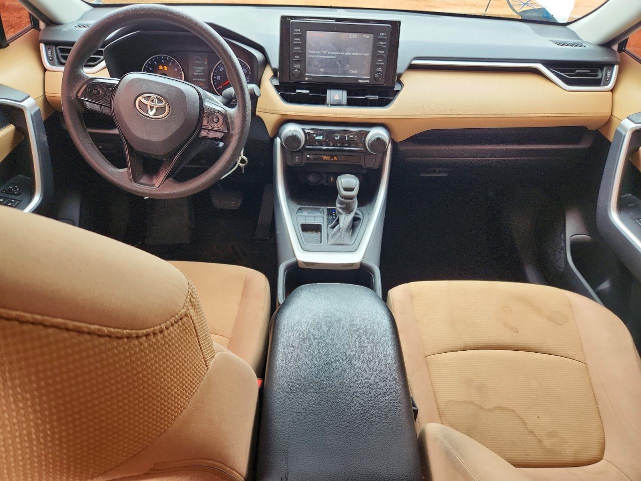 TOYOTA RAV4 2022 — 9