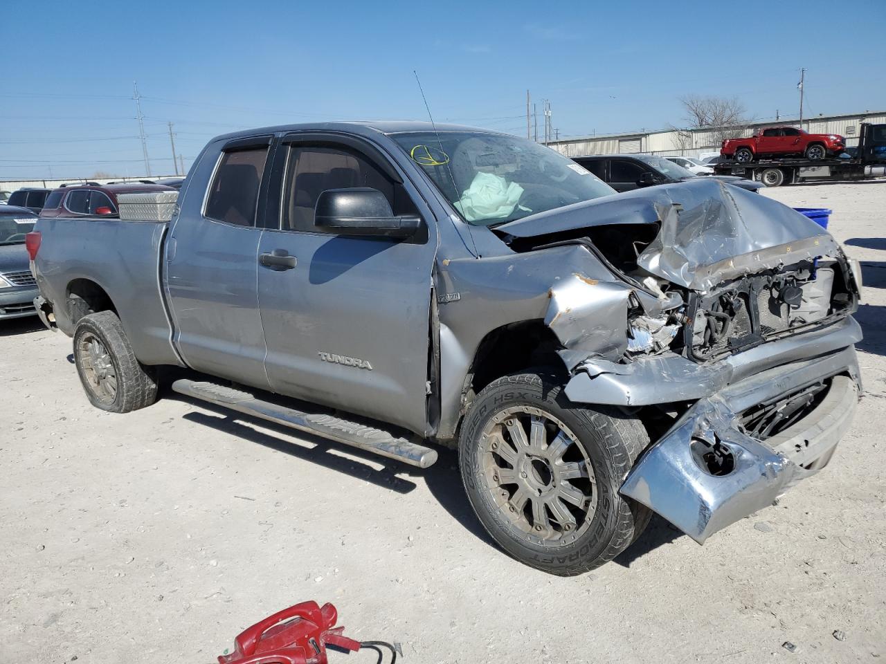TOYOTA TUNDRA 2011 — 5