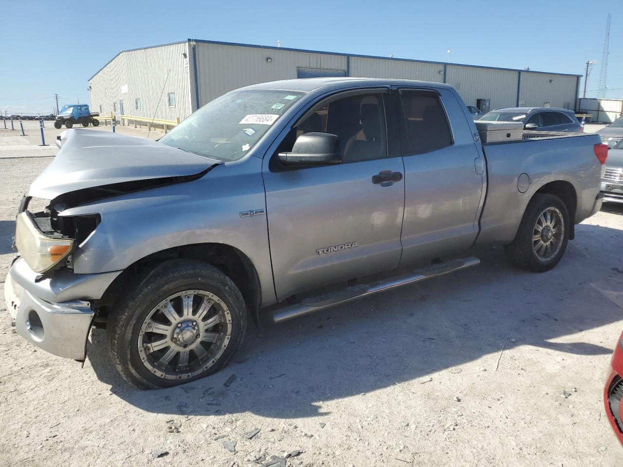 TOYOTA TUNDRA 2011 — 2