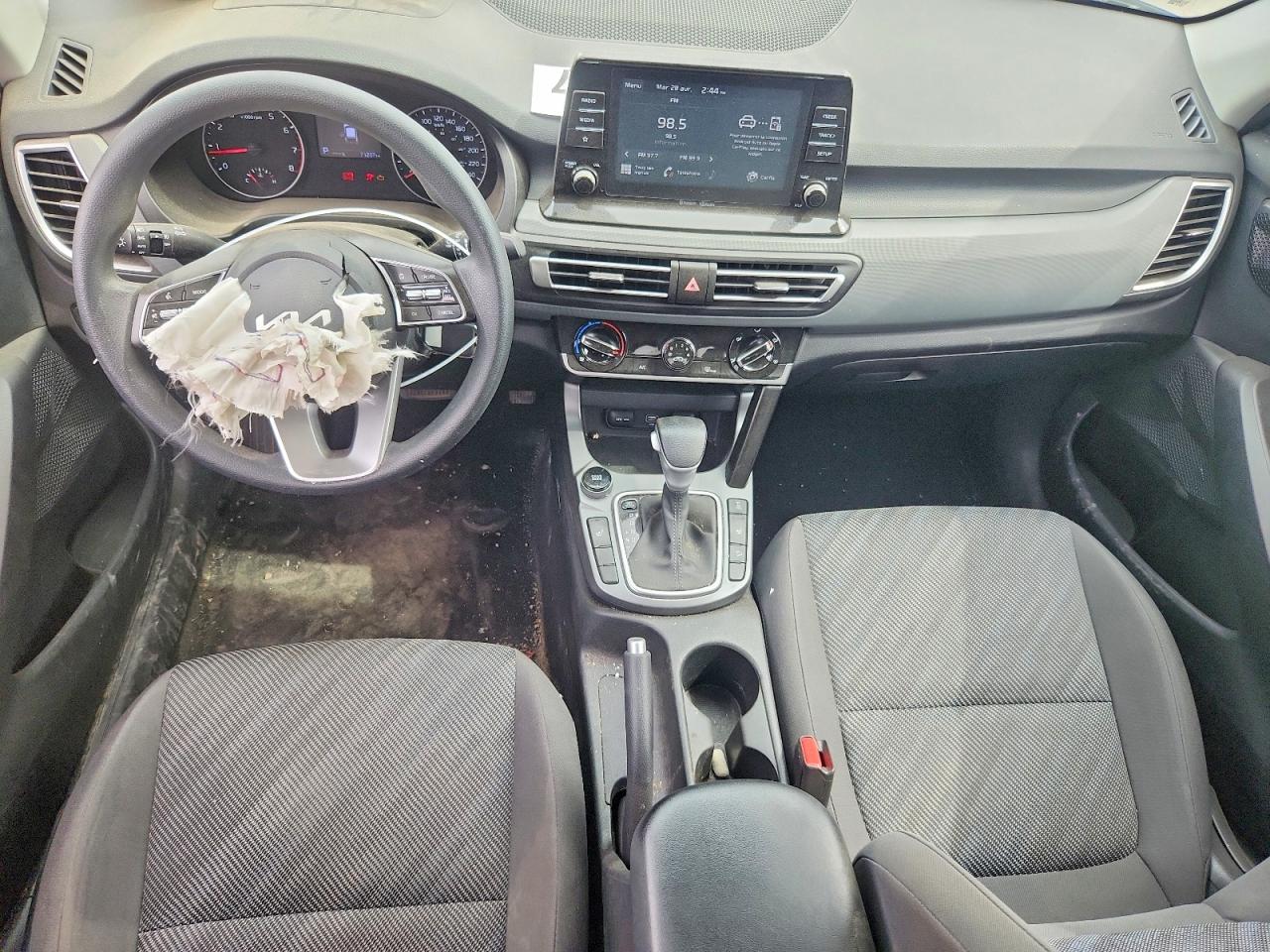 KIA SELTOS 2023 — 9