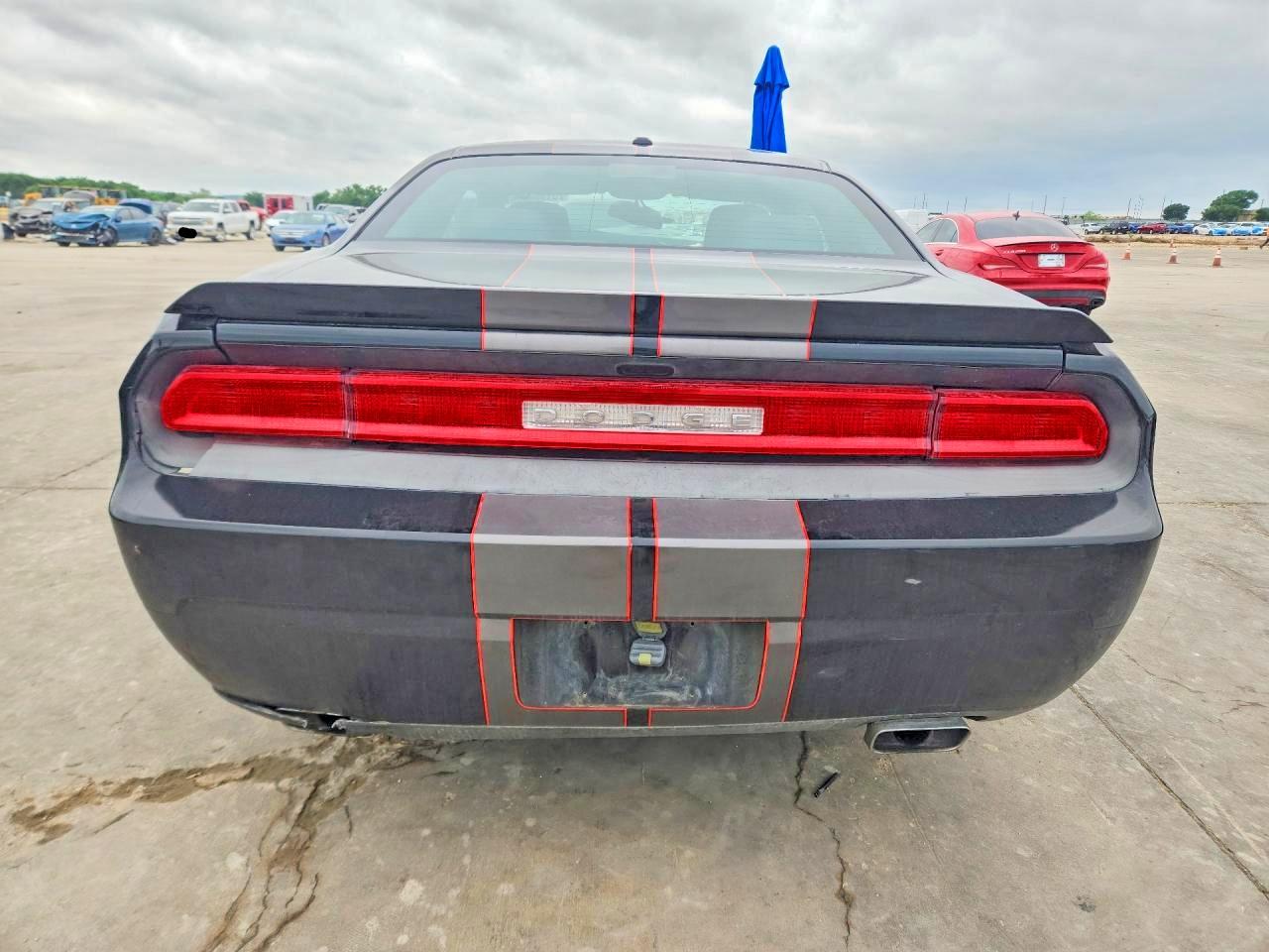 DODGE CHALLENGER 2013 — 7