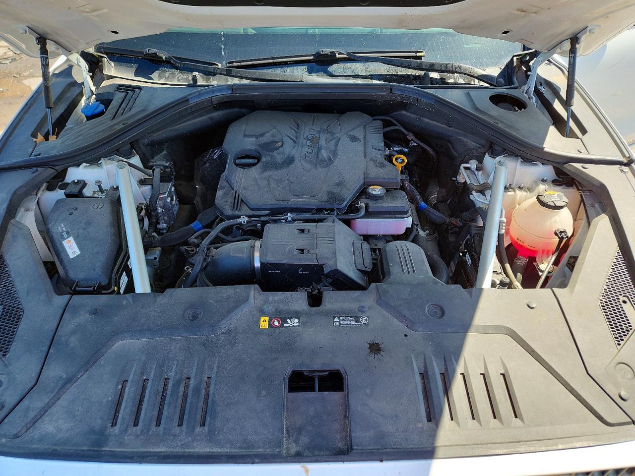 GENESIS GV70 2023 — 13