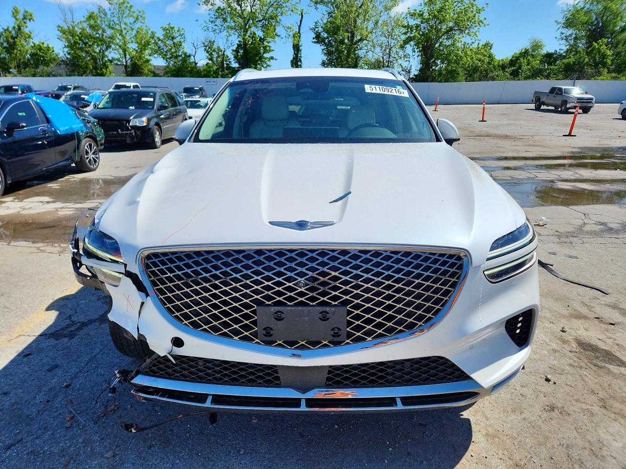 GENESIS GV70 2023 — 6