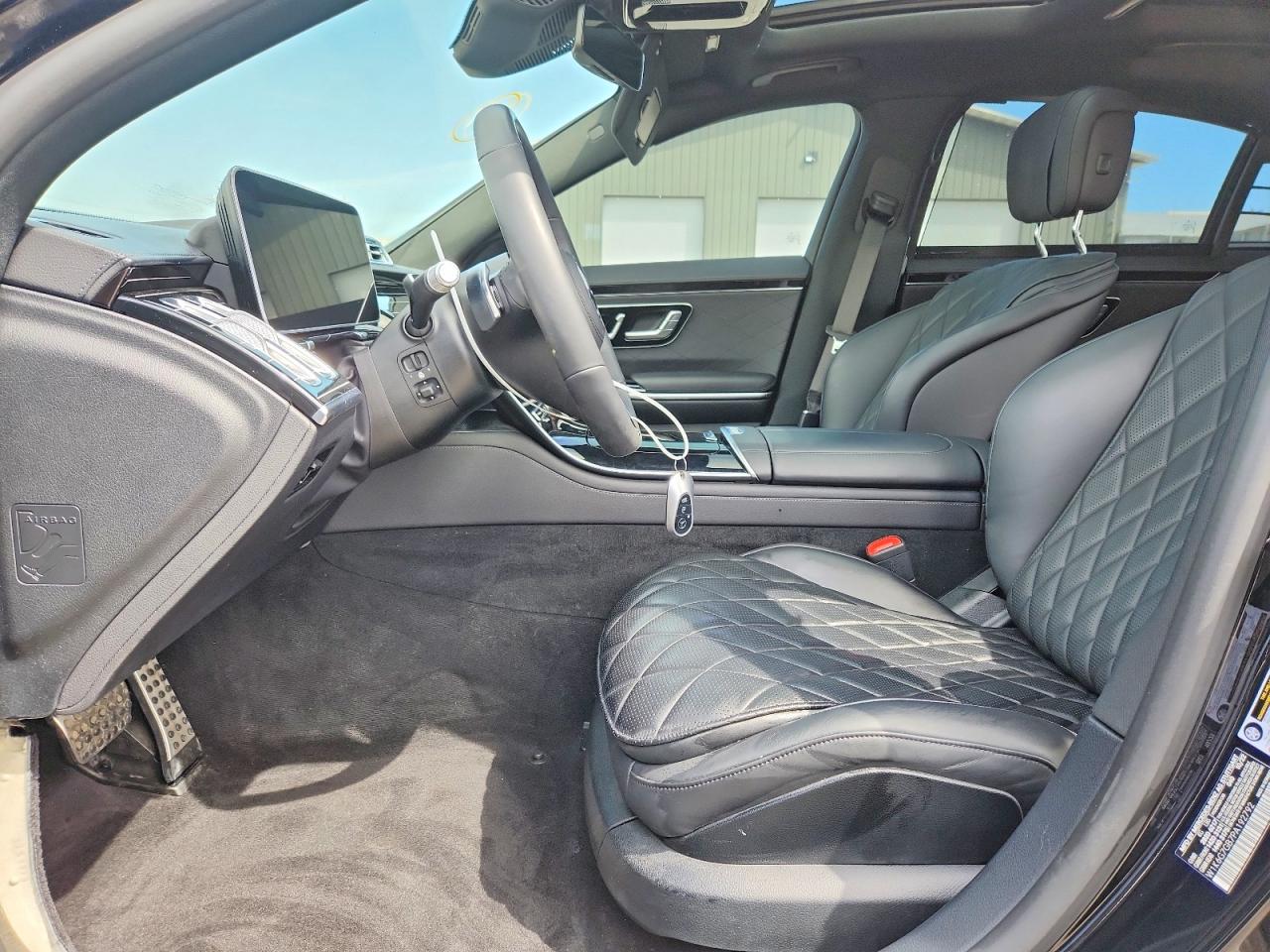 MERCEDES-BENZ S 2023 — 8