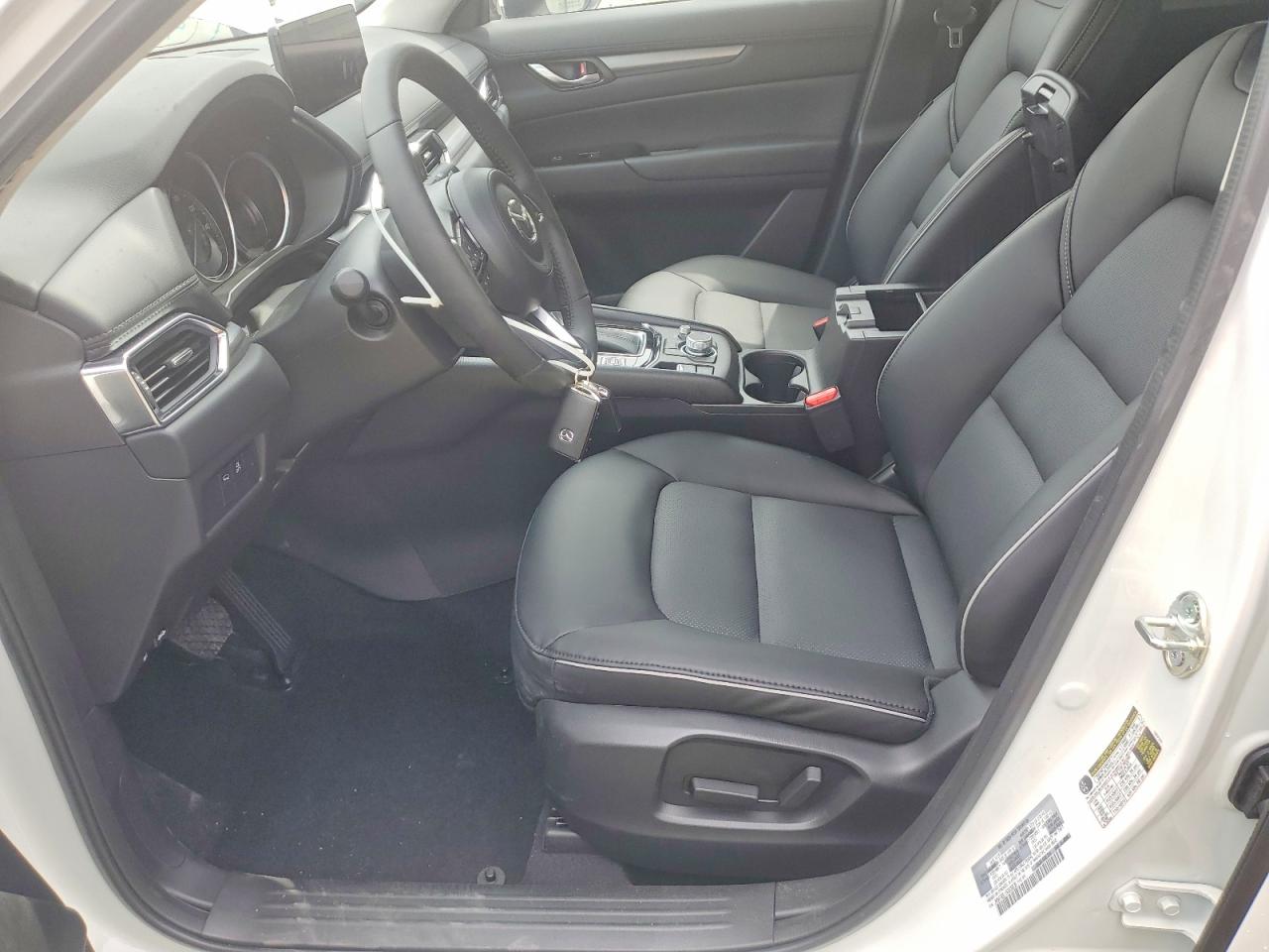 MAZDA CX-5 2025 — 8