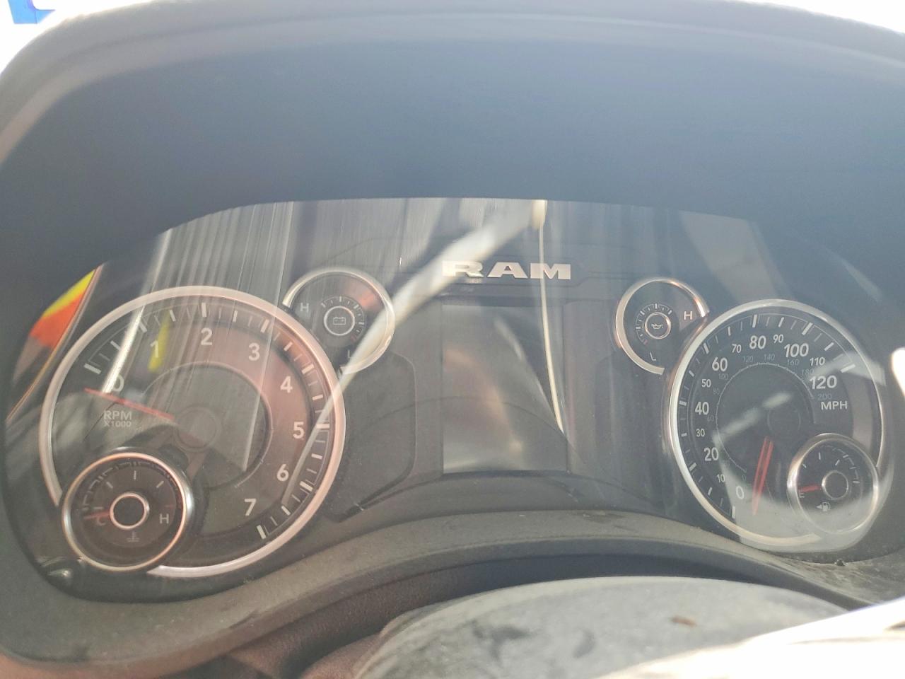 RAM 1500 2020 — 10