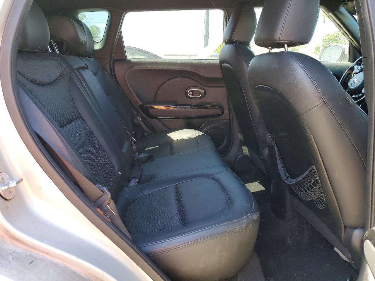 KIA SOUL 2014 — 12