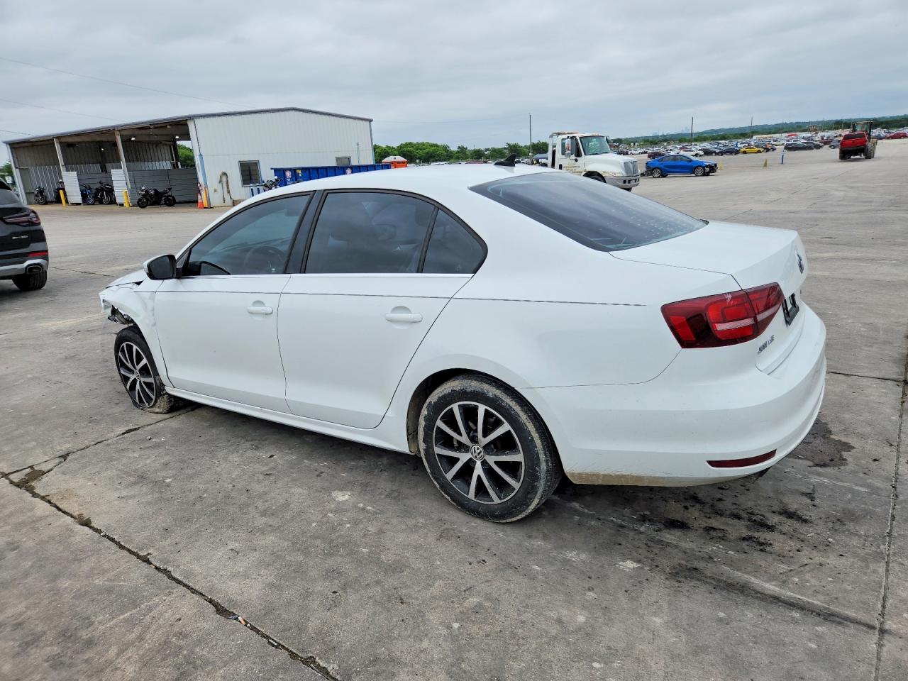 VOLKSWAGEN JETTA 2017 — 3