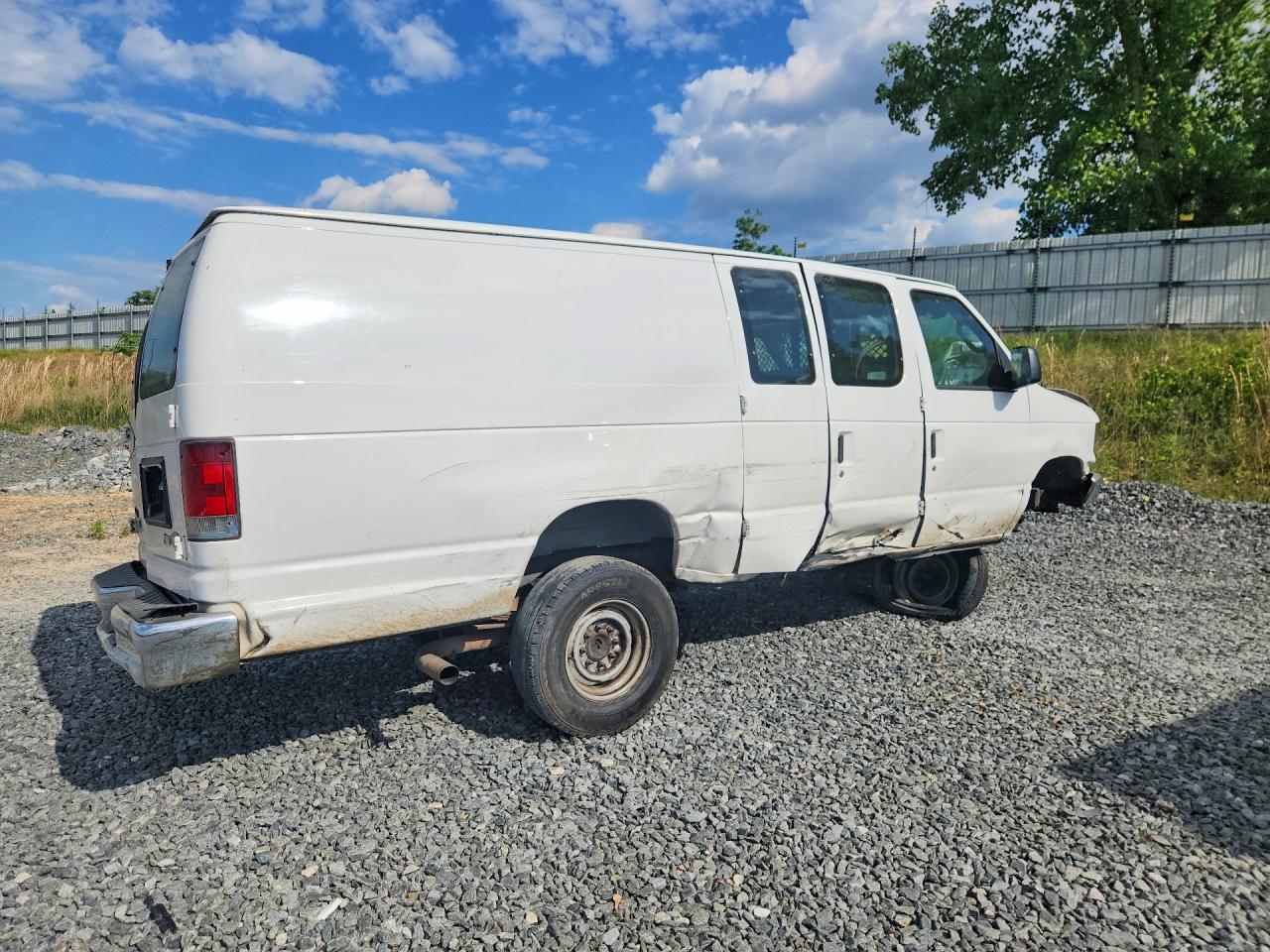FORD ECONOLINE 2009 — 4