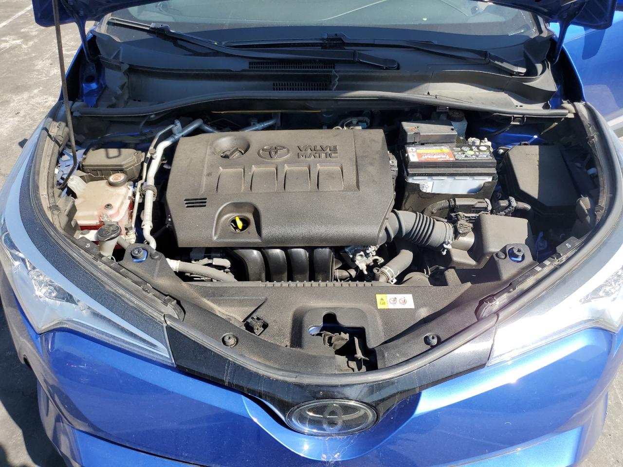 TOYOTA C-HR 2019 — 12