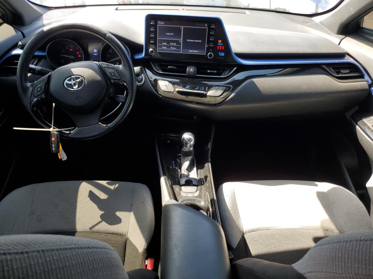 TOYOTA C-HR 2019 — 9