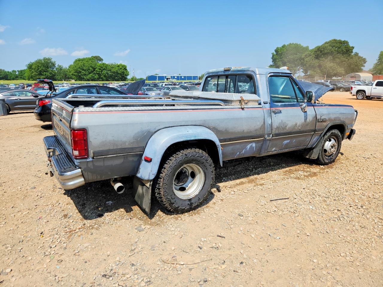 DODGE D-SERIES 1991 — 4