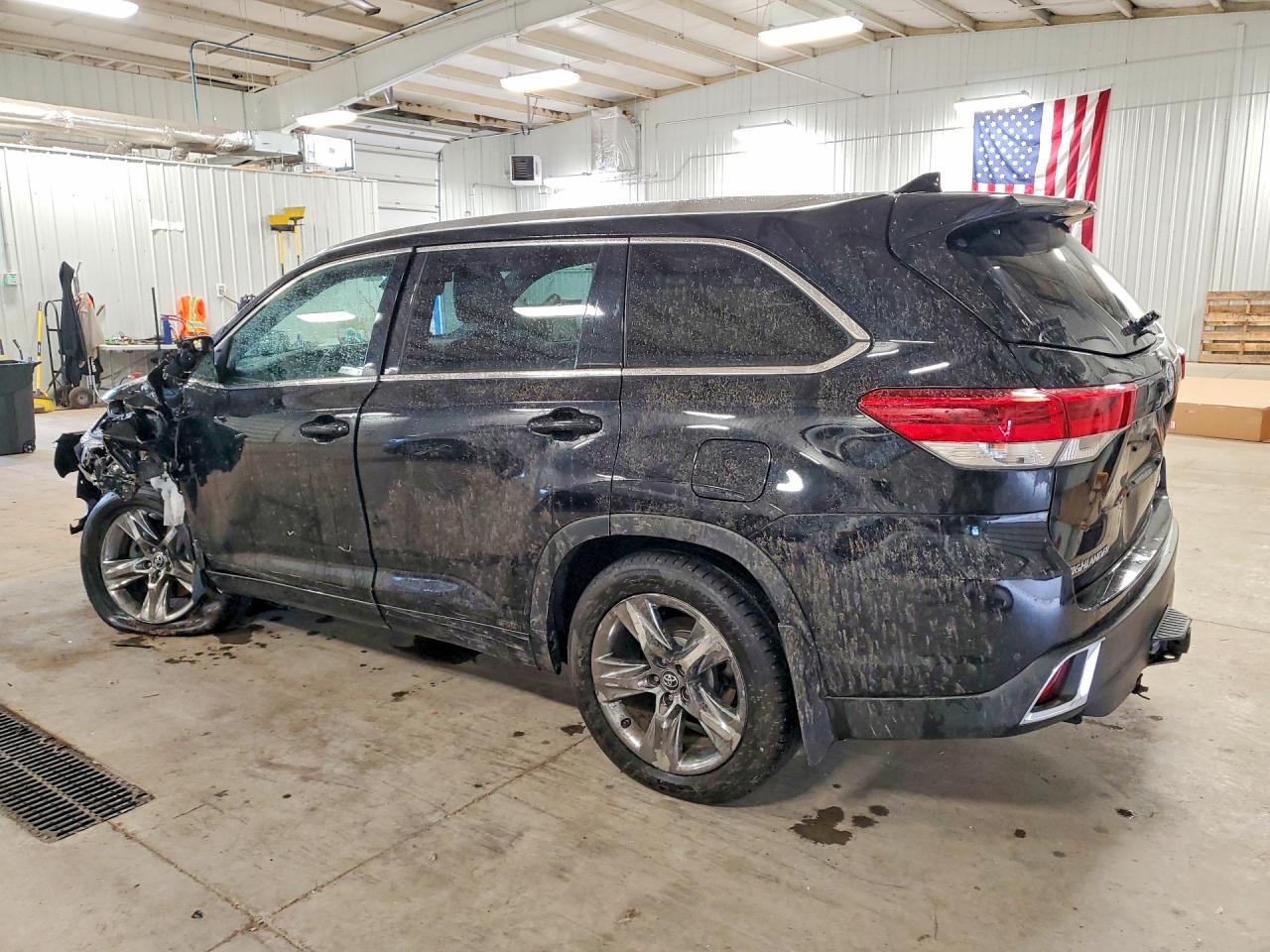 TOYOTA HIGHLANDER 2019 — 3