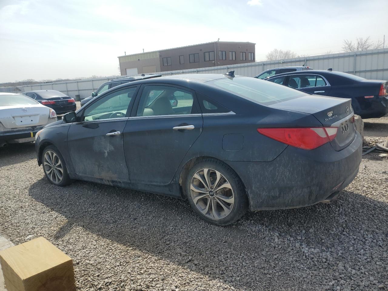 HYUNDAI SONATA SE 2013 — 3