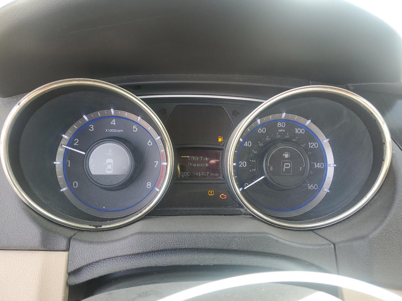 HYUNDAI SONATA SE 2013 — 10