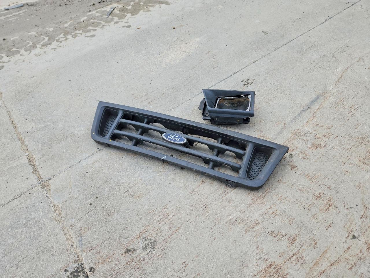 FORD ECONOLINE 2006 — 13