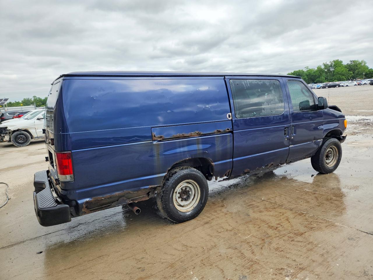 FORD ECONOLINE 2006 — 4