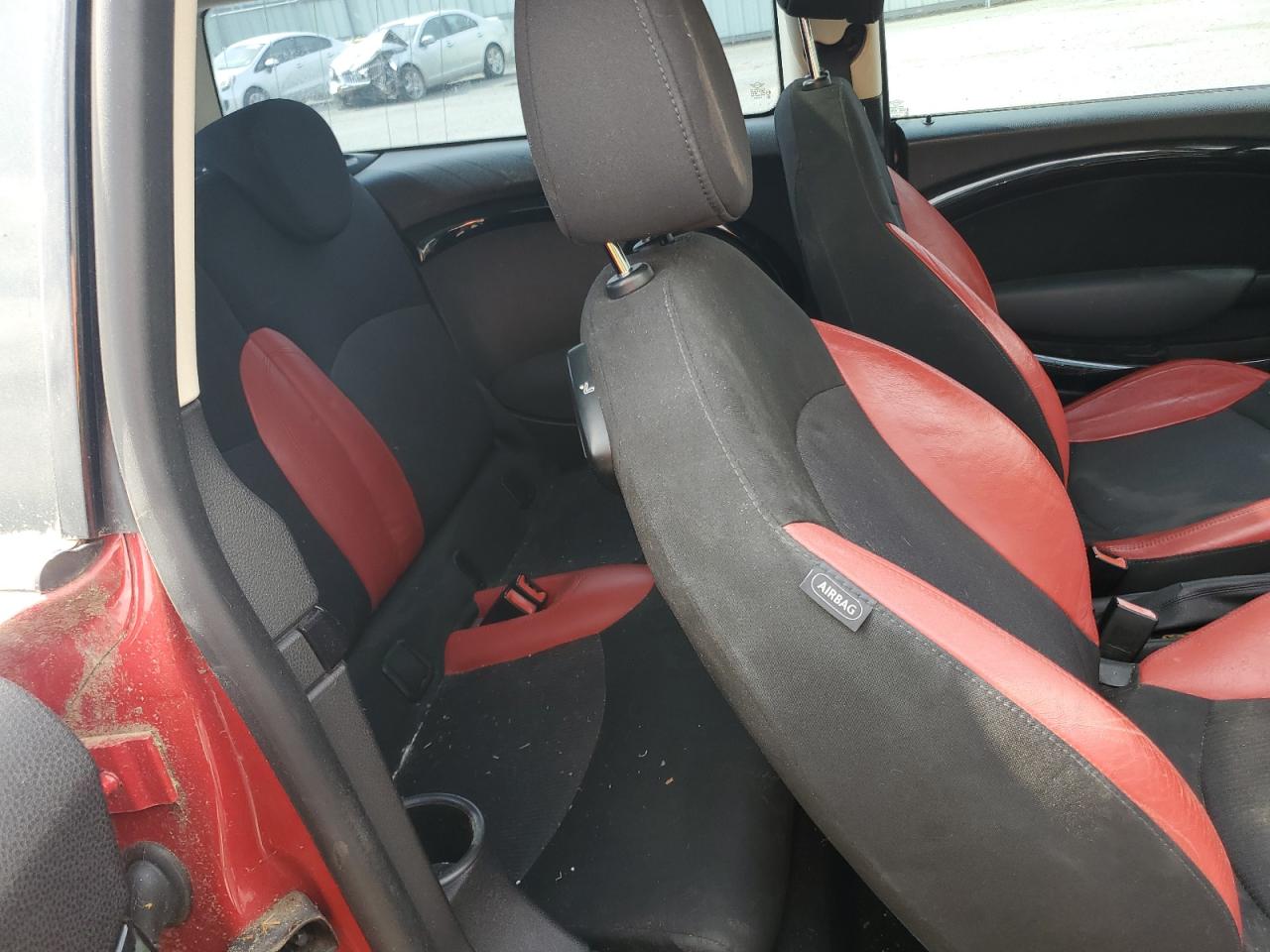 MINI COOPER 2011 — 11