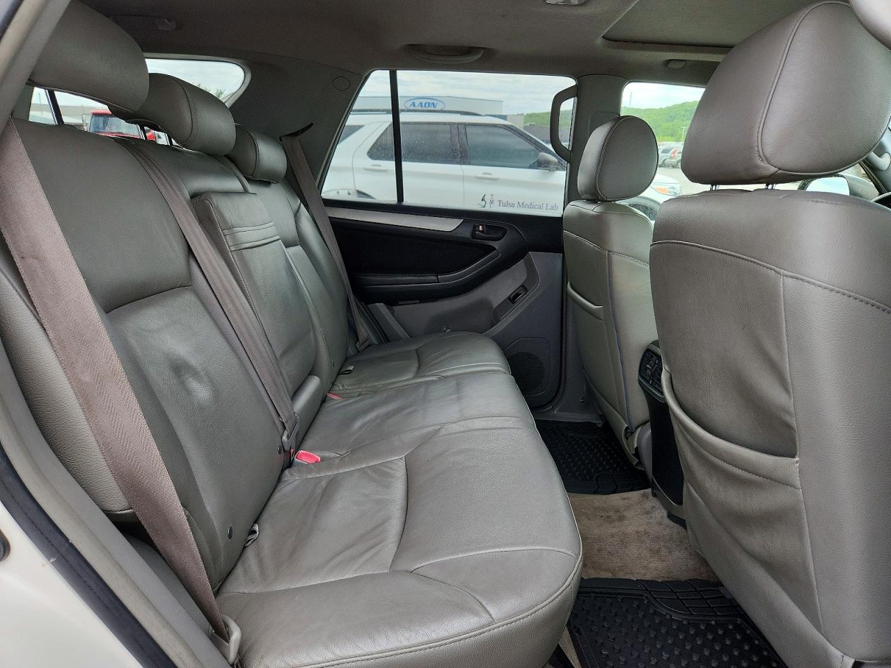 TOYOTA 4RUNNER 2006 — 12