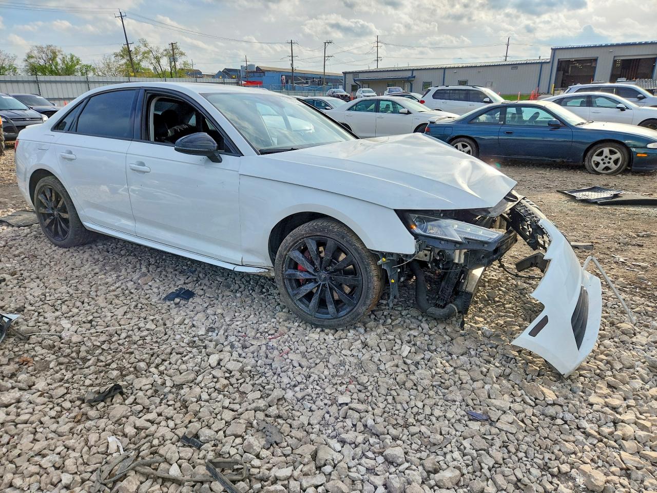AUDI A4 2017 — 5
