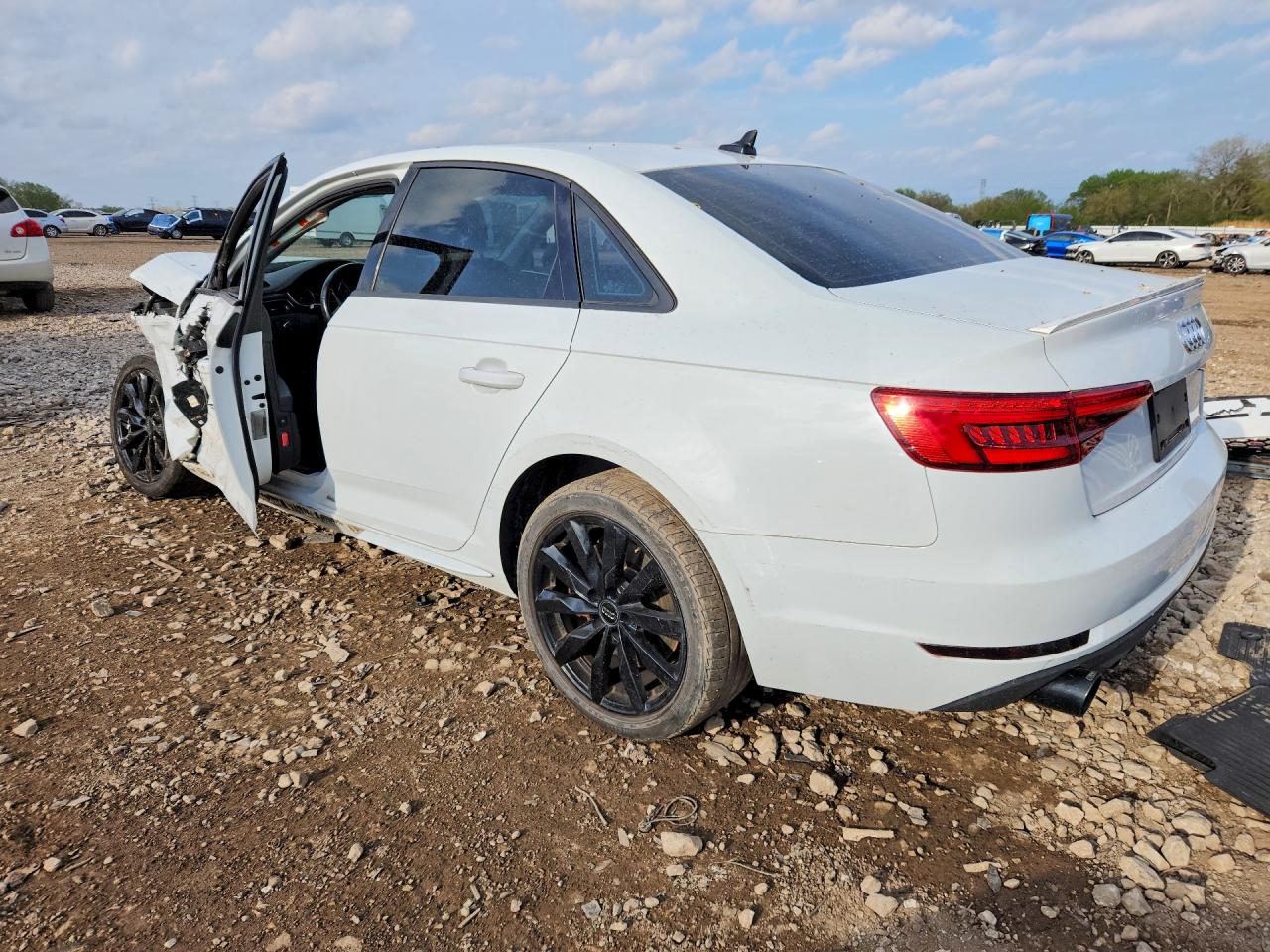 AUDI A4 2017 — 3