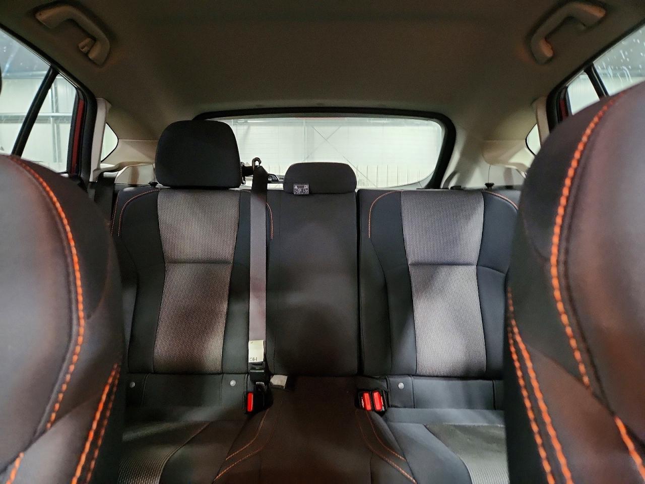 SUBARU CROSSTREK 2019 — 11