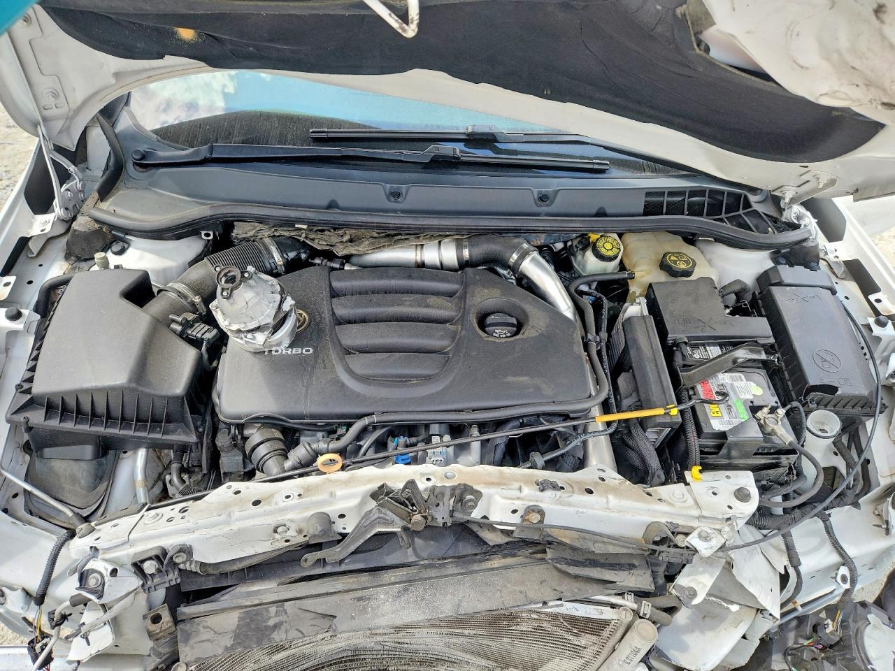 BUICK VERANO 2014 — 12