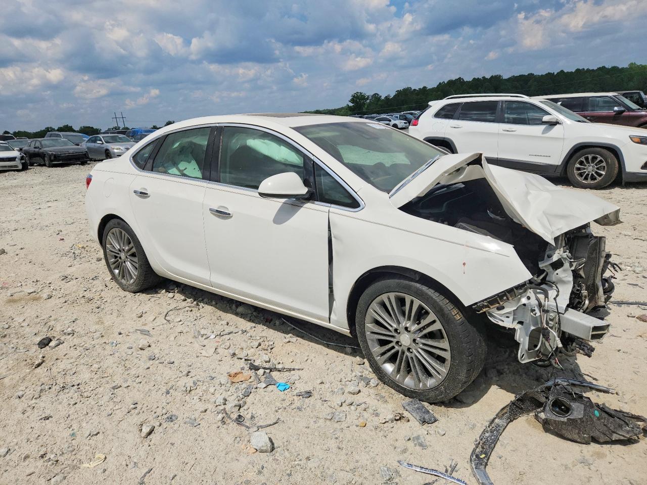BUICK VERANO 2014 — 5