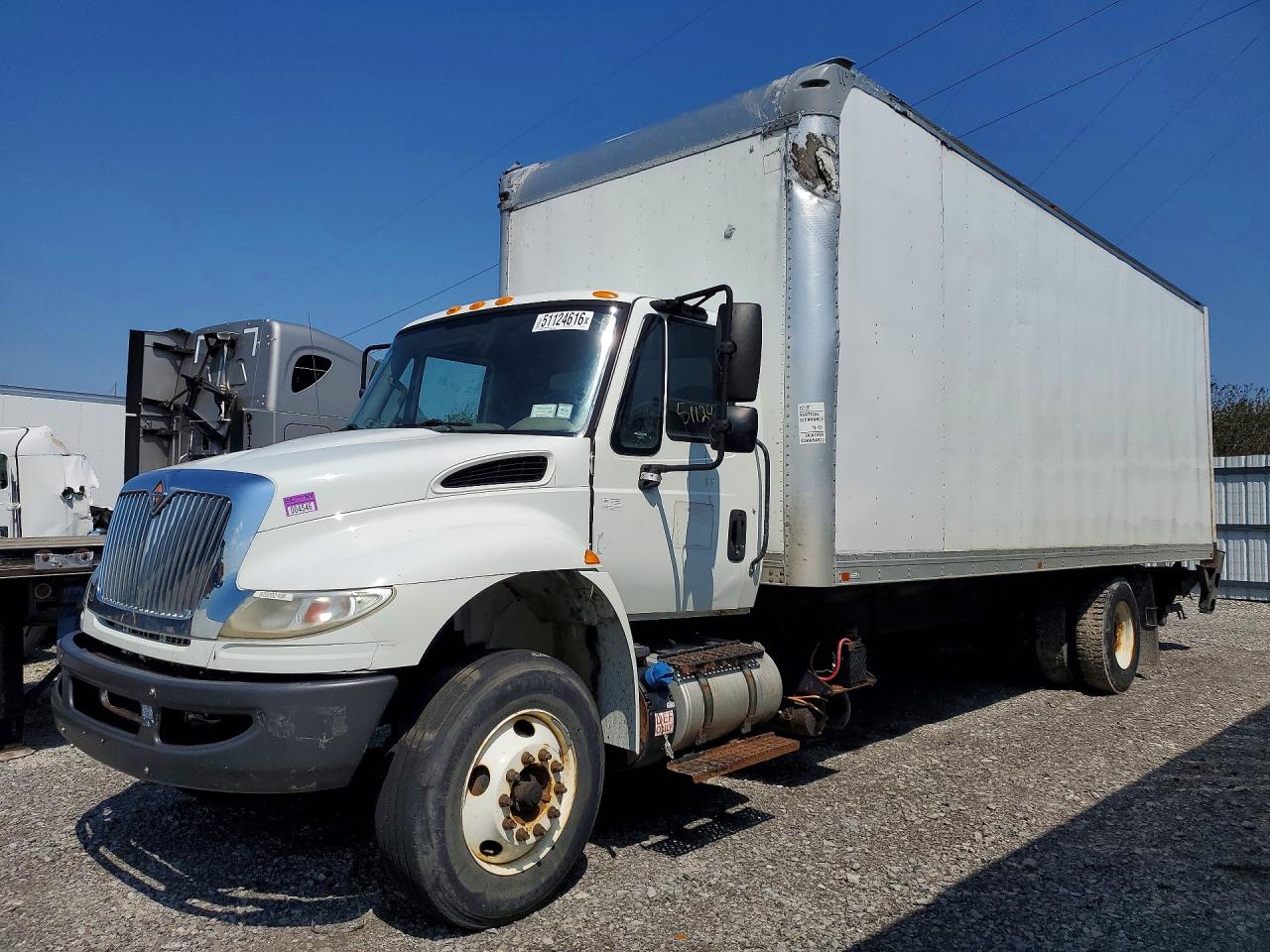 2016 INTERNATIONAL 4300
