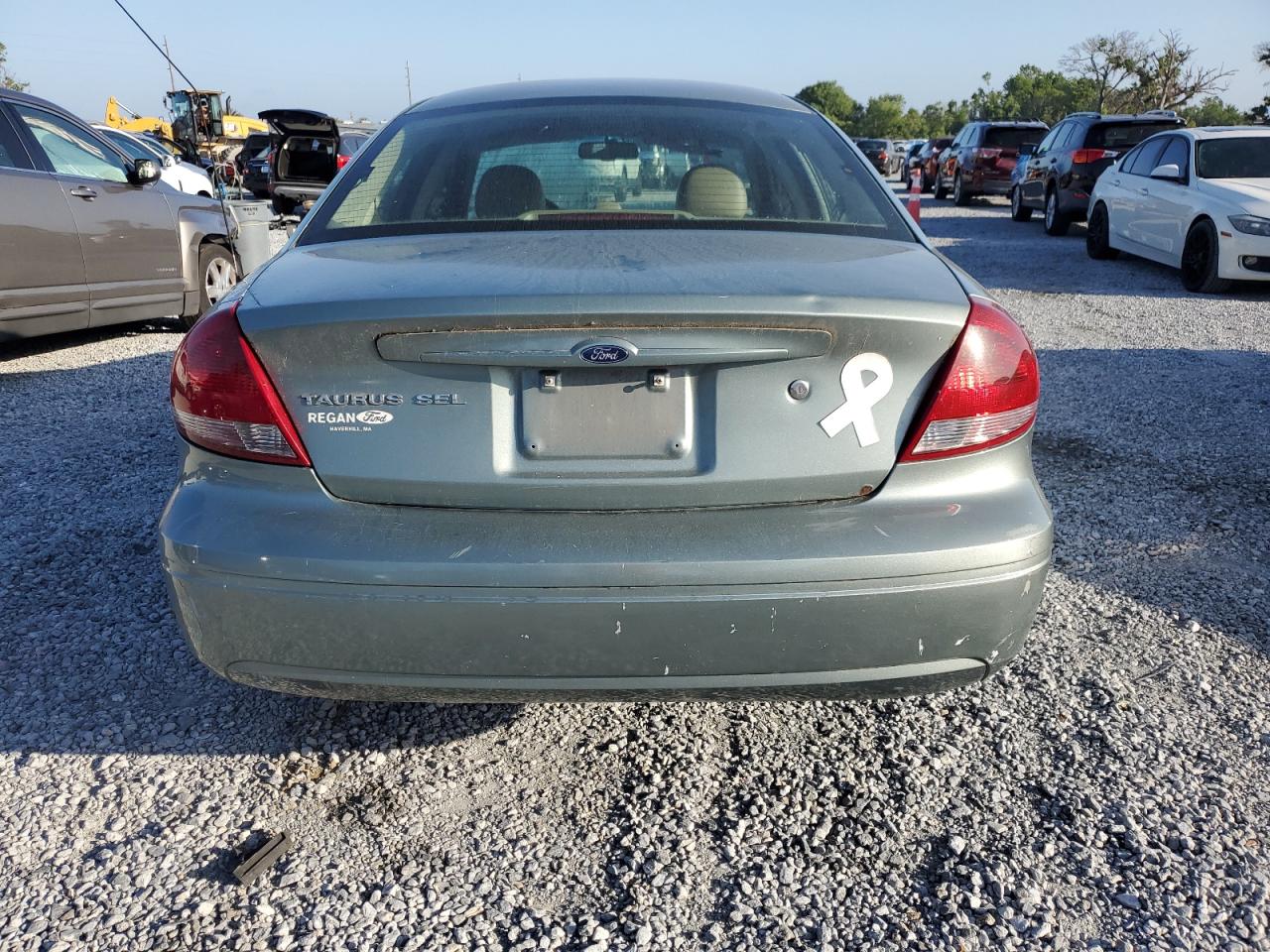 FORD TAURUS 2006 — 7