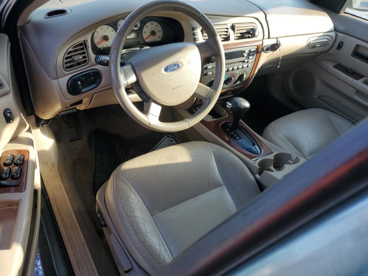 FORD TAURUS 2006 — 9