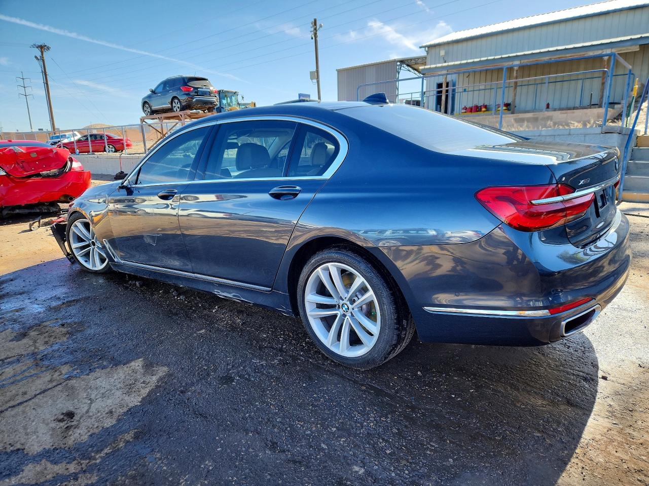BMW 750 2016 — 3
