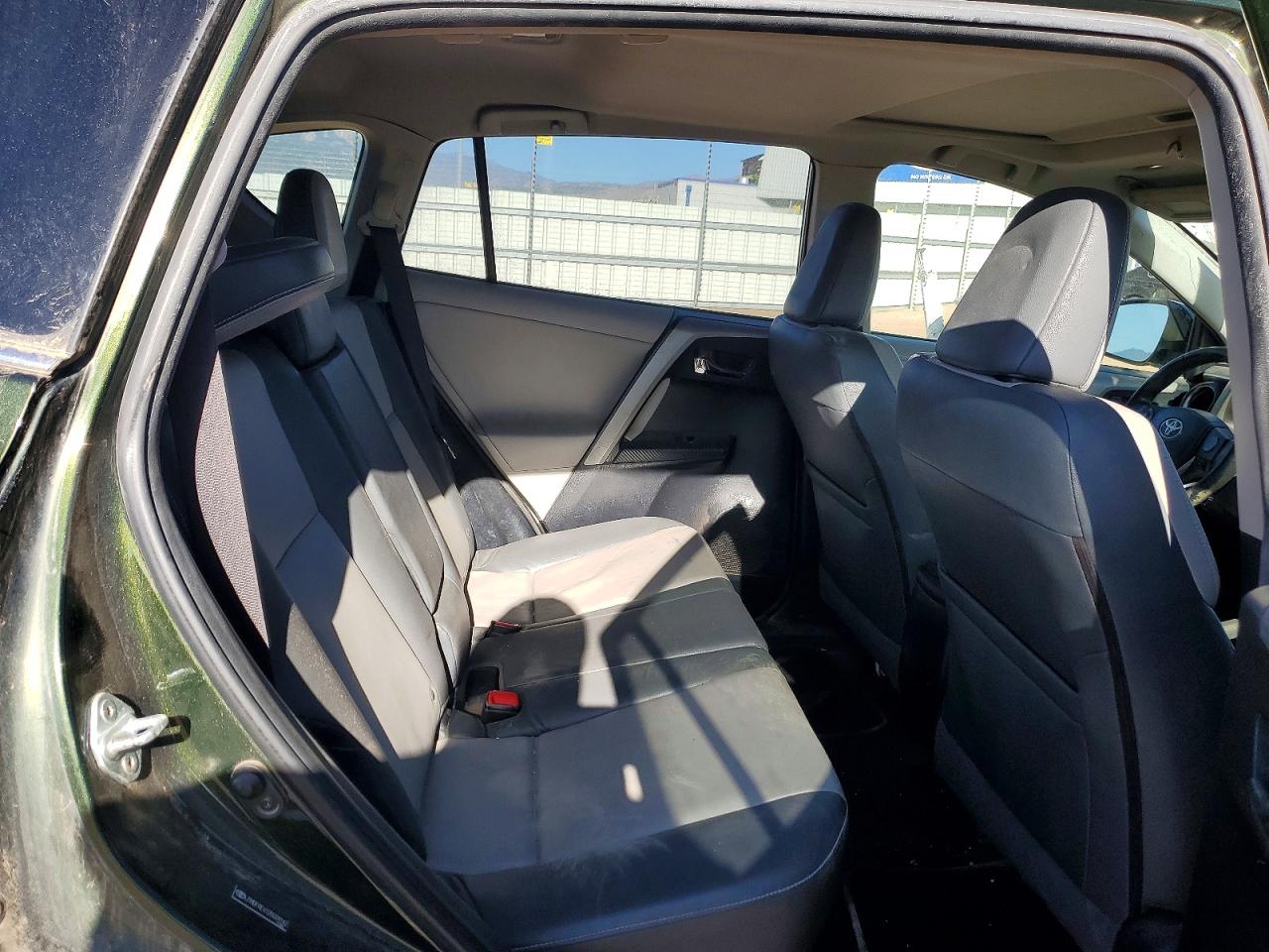 TOYOTA RAV4 2013 — 11