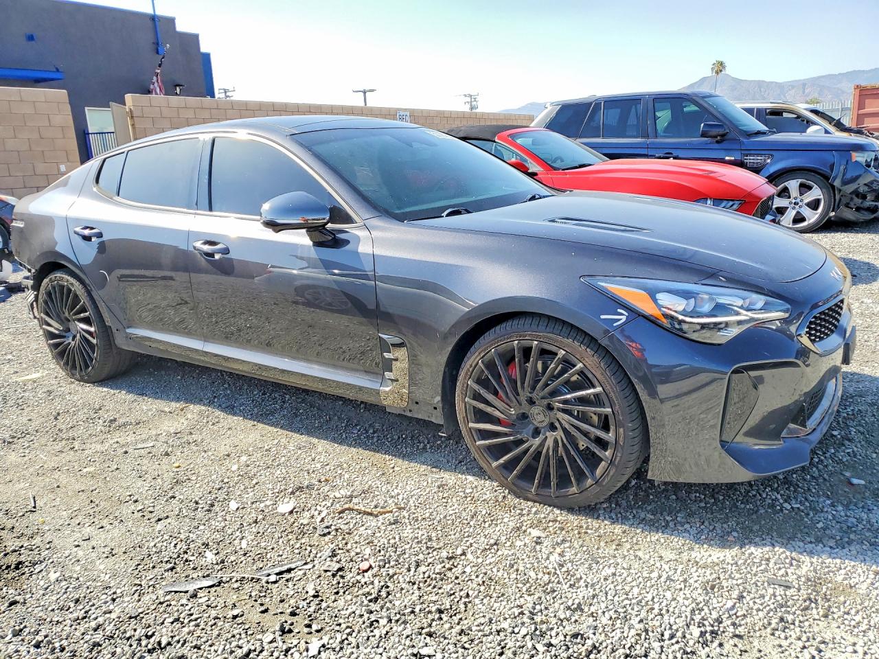 KIA STINGER 2022 — 5
