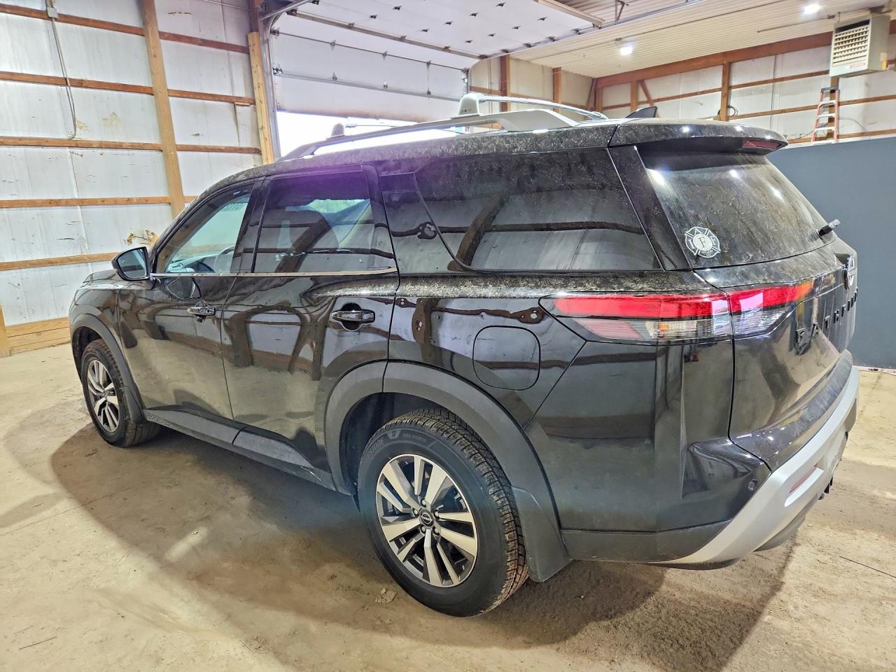 NISSAN PATHFINDER 2024 — 3