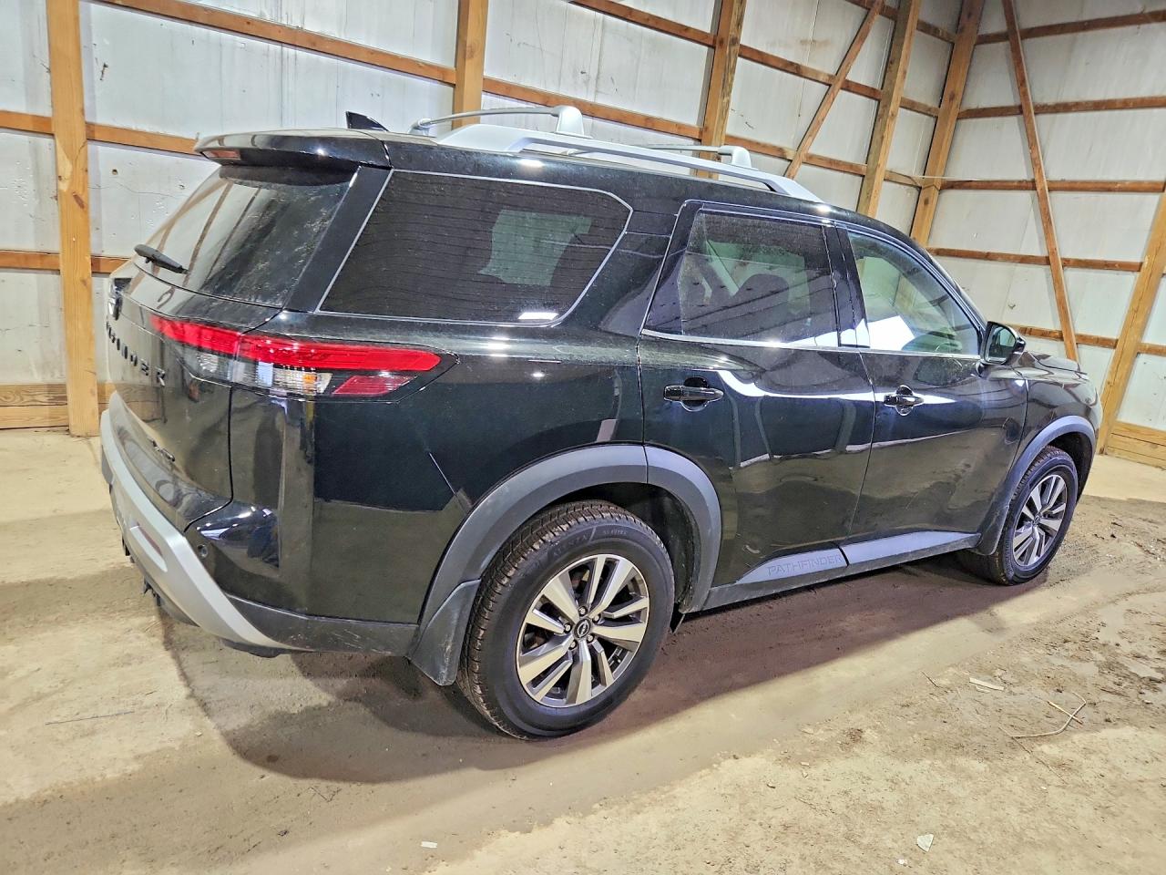 NISSAN PATHFINDER 2024 — 4