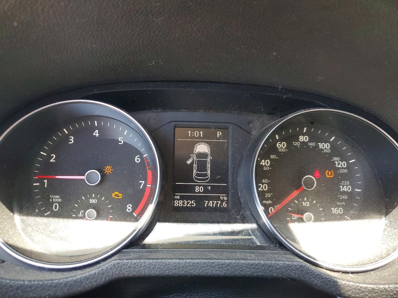 VOLKSWAGEN PASSAT 2016 — 10