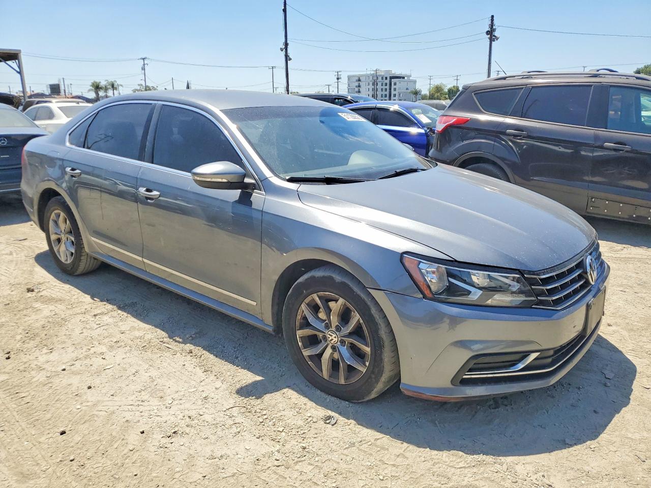 VOLKSWAGEN PASSAT 2016 — 5