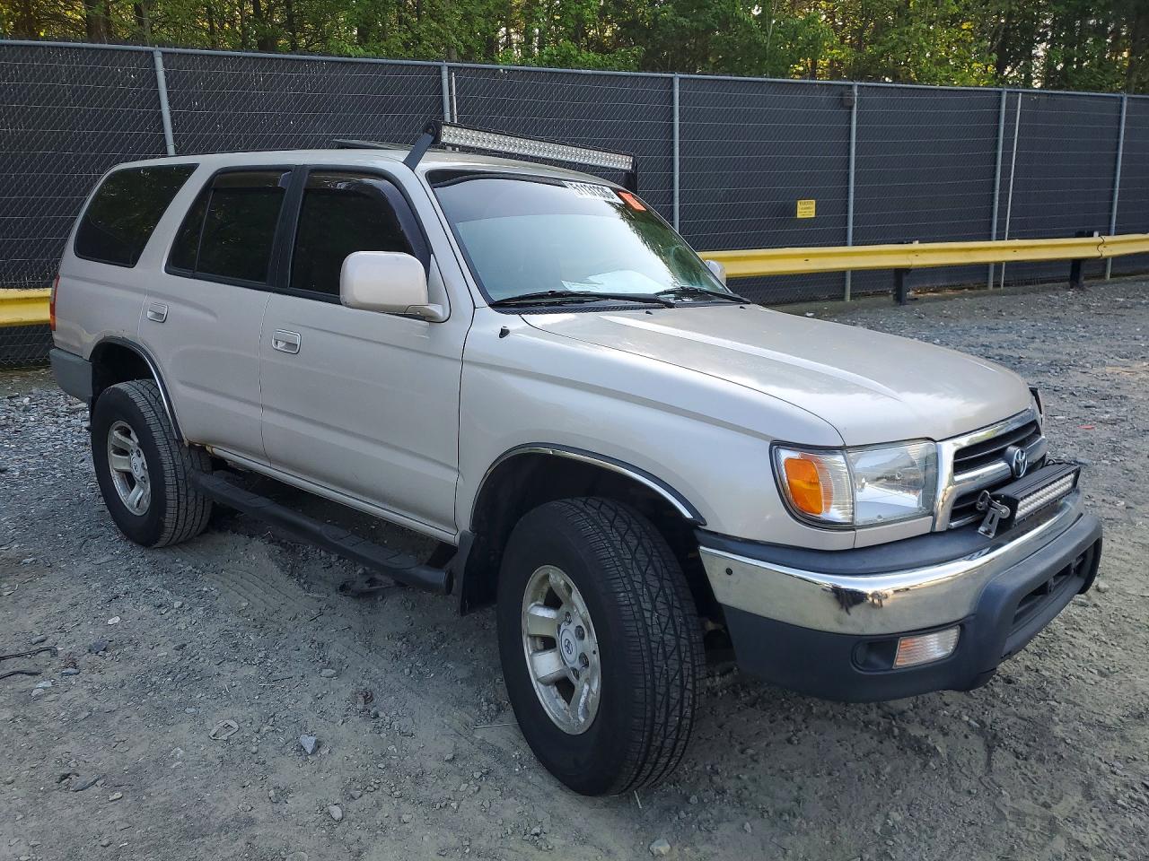 TOYOTA 4RUNNER 1999 — 5