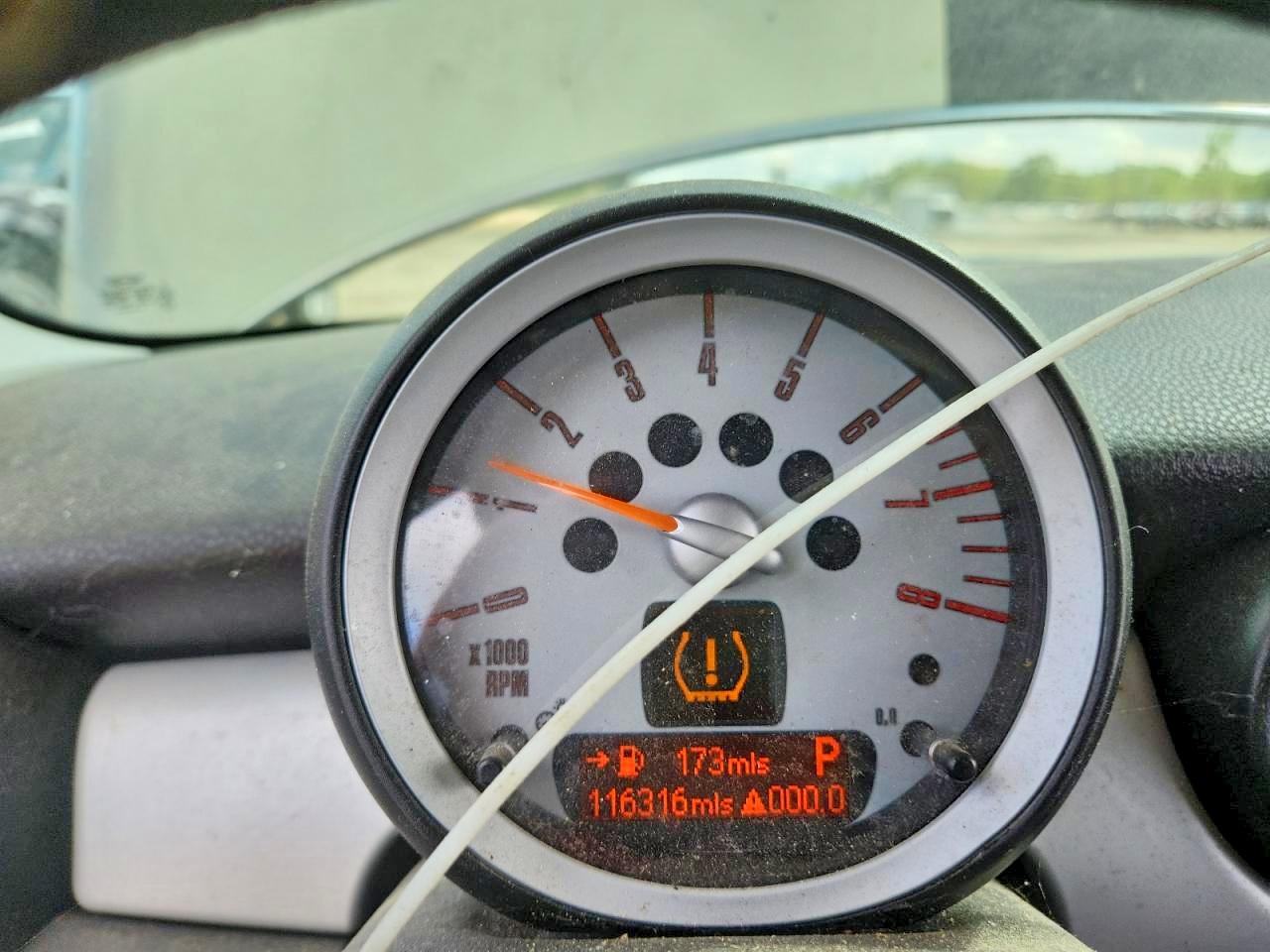 MINI COOPER 2009 — 10
