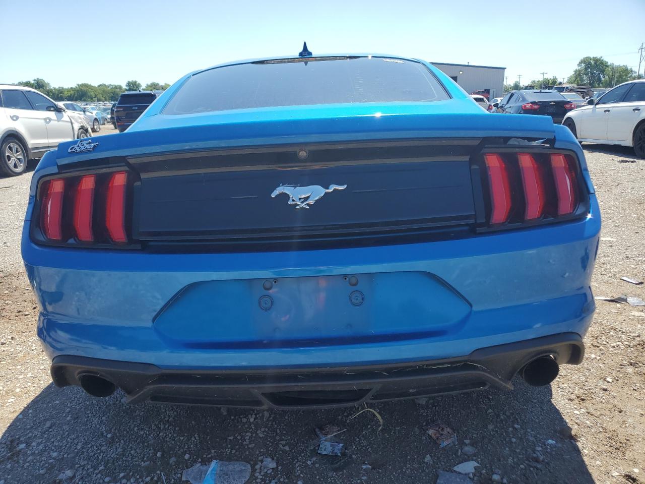 FORD MUSTANG 2020 — 7